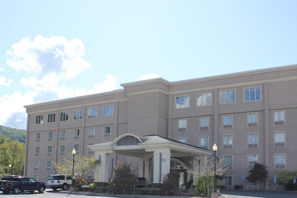 Hampton Inn Norton, Va Extérieur photo